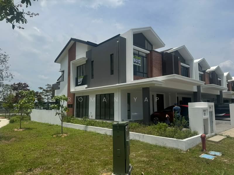 2-storey Terraced House for Sale in Bandar Gamuda Gardens (Rawang) - Roman Yap - PropertyGuru.com.my