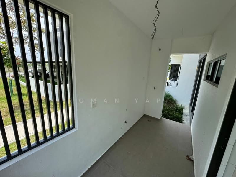 2-storey Terraced House for Sale in Bandar Gamuda Gardens (Rawang) - Roman Yap - Balcony - PropertyGuru.com.my