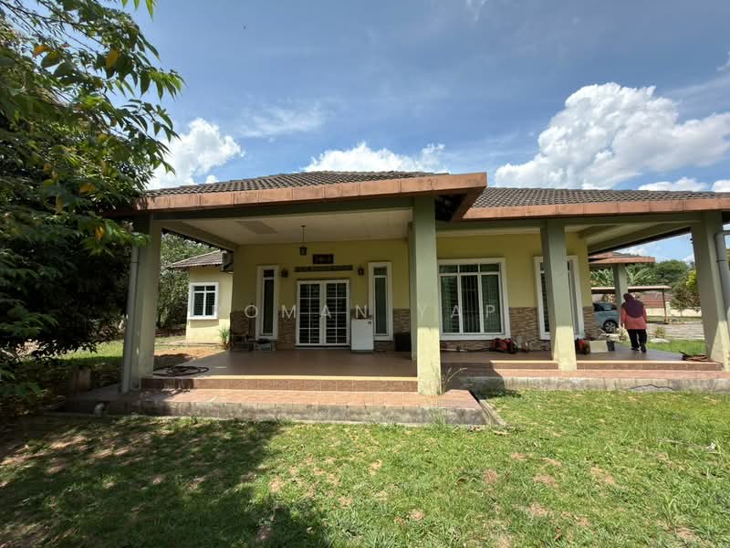 Bungalow for Sale in Bukit Beruntung (Selangor) - Roman Yap - Exterior - PropertyGuru.com.my