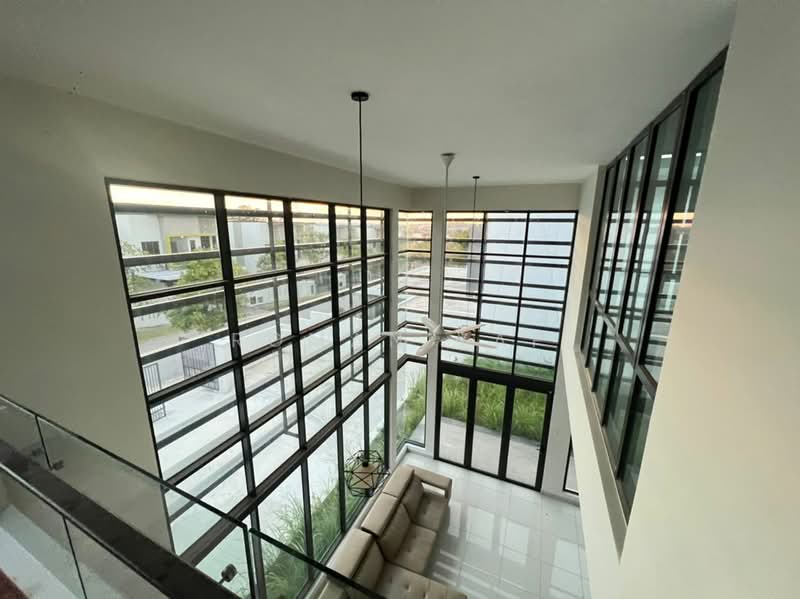 Bungalow for Sale in Bandar Country Homes (Rawang) - Roman Yap - Living Room - PropertyGuru.com.my