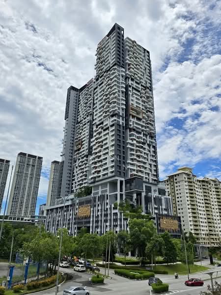 Service Residence for Sale at Skyluxe On The Park Bukit Jalil - Darren Kai Xin Ng - PropertyGuru.com.my