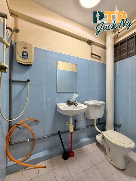 Apartment for Sale at Pearl Tower (Ria) - Jack Ng - Bathroom - PropertyGuru.com.my