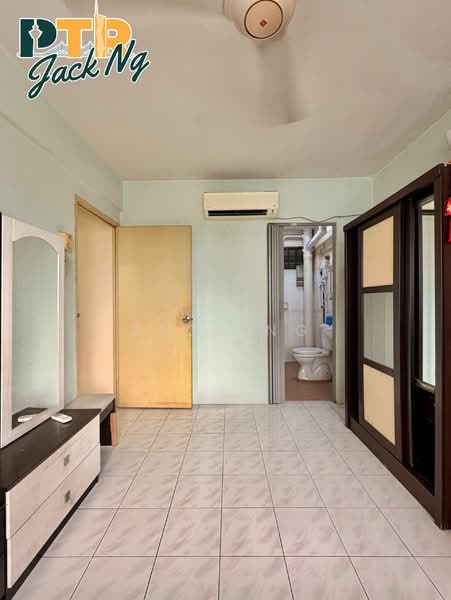 Apartment for Sale at Pearl Tower (Ria) - Jack Ng - Bathroom - PropertyGuru.com.my