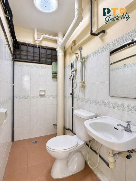 Apartment for Sale at Pearl Tower (Ria) - Jack Ng - Bathroom - PropertyGuru.com.my