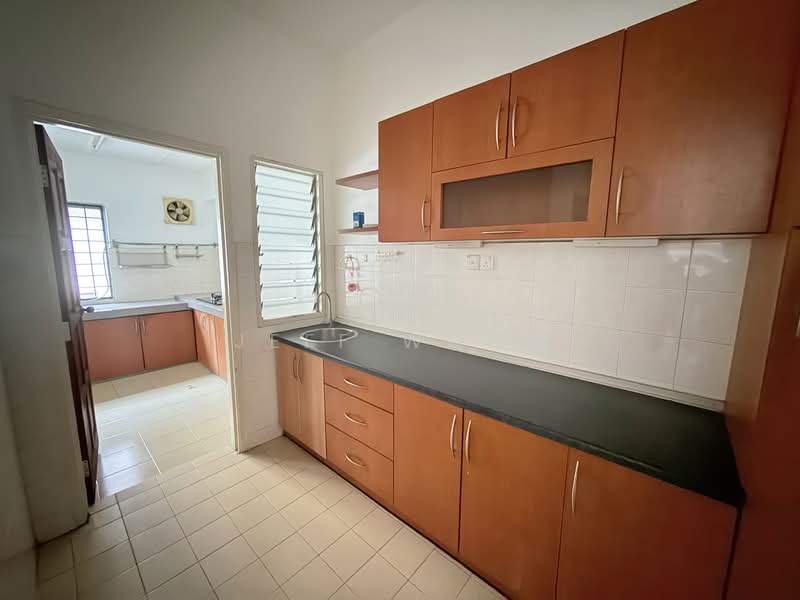 Rumah Teres 2 Tingkat untuk Dijual di Tropicana Indah (Kota Damansara) - Jeff Wong - Kitchen - PropertyGuru.com.my