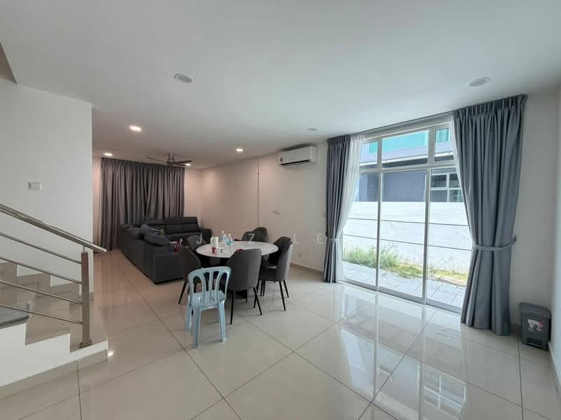 Cluster House for Sale in Mutiara Rini (Skudai) - Jaz Lee - PropertyGuru.com.my