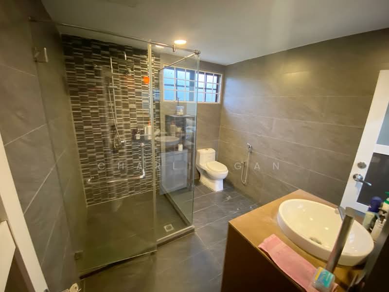 Rumah Teres 2 Tingkat untuk Disewa di Kota Kemuning (Shah Alam) - Charlie Gan - Bathroom - PropertyGuru.com.my