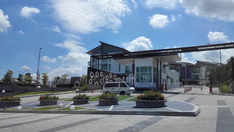 Semi-Detached House for Sale in Taman Damai Utama (Bandar Kinrara) - Hon Ian - PropertyGuru.com.my