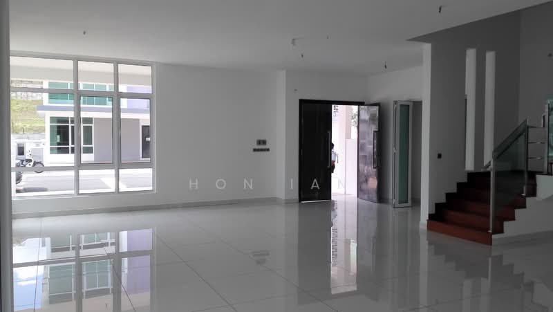 Semi-Detached House for Sale in Taman Damai Utama (Bandar Kinrara) - Hon Ian - PropertyGuru.com.my