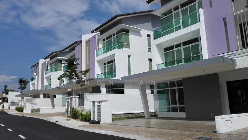 Semi-Detached House for Sale in Taman Damai Utama (Bandar Kinrara) - Hon Ian - PropertyGuru.com.my