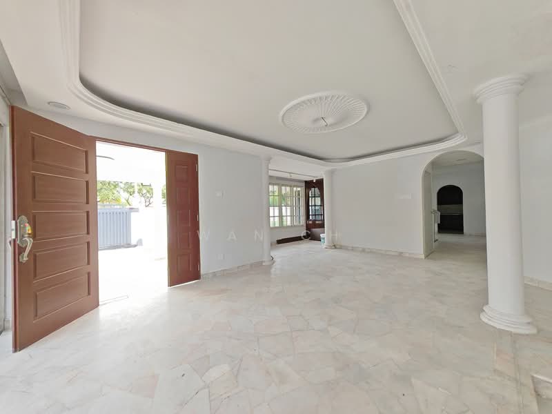Rumah Teres 2 Tingkat untuk Dijual di Taman Mayang (Petaling Jaya) - Wan CH - Living Room - PropertyGuru.com.my
