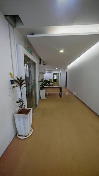 Office for Rent in Bandar Bukit Tinggi (Klang) - Kelly Teo - Corridor - PropertyGuru.com.my