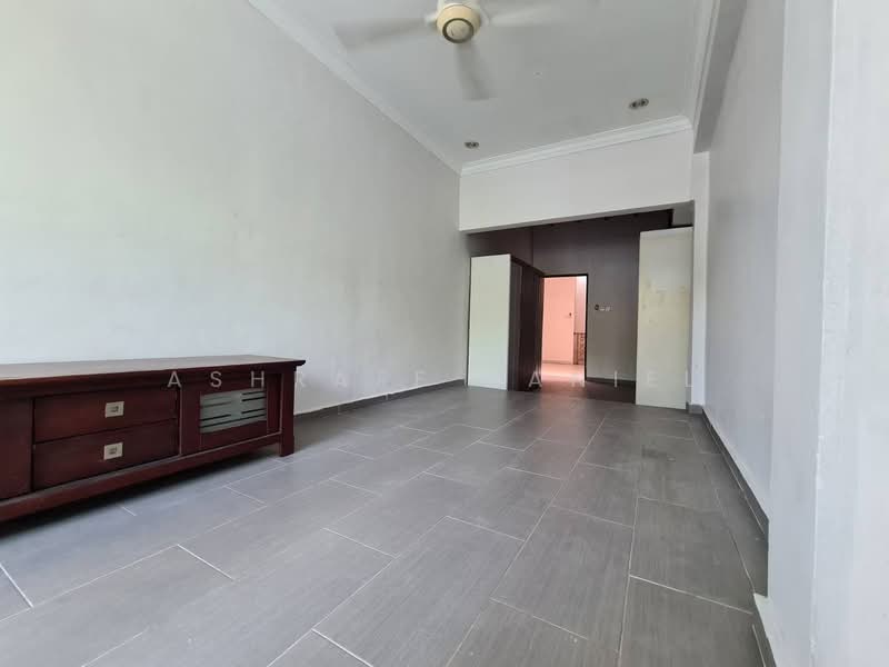 Rumah Teres 2 Tingkat untuk Dijual di Taman Melawati (Ulu Kelang) - Ashraff Daniel - Living Room - PropertyGuru.com.my