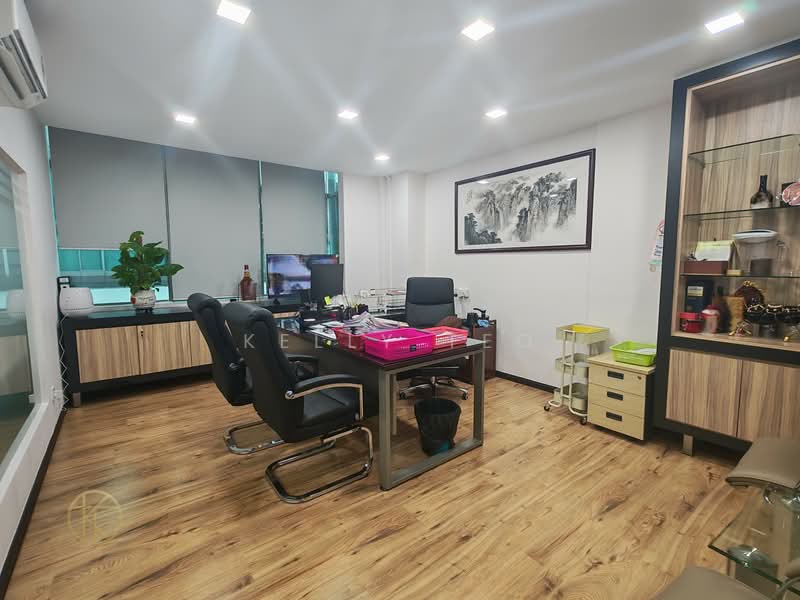Pejabat untuk Dijual di Bandar Bukit Tinggi (Klang) - Kelly Teo - Study - PropertyGuru.com.my
