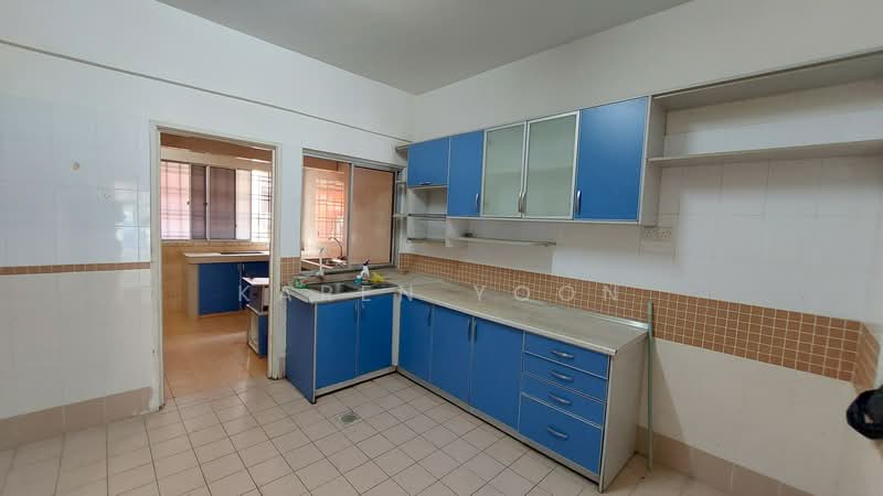 Rumah Teres 2 Tingkat untuk Dijual di Kota Kemuning (Shah Alam) - Karen Yoon - Kitchen - PropertyGuru.com.my