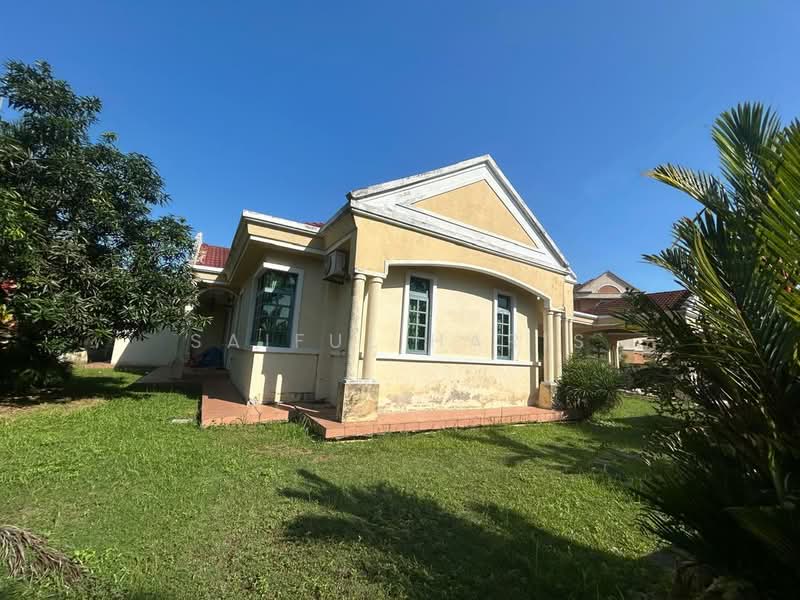 Bungalow for Sale in Sepang (Selangor) - Saiful Haris - Exterior - PropertyGuru.com.my