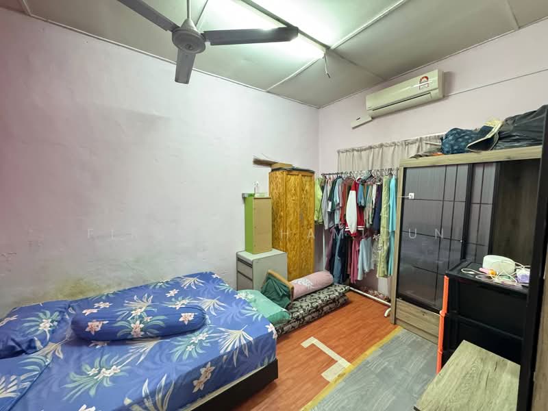 1-storey Terraced House for Sale in Taman Bukit Kuchai (Bandar Kinrara) - Firdaus Hamidun - PropertyGuru.com.my