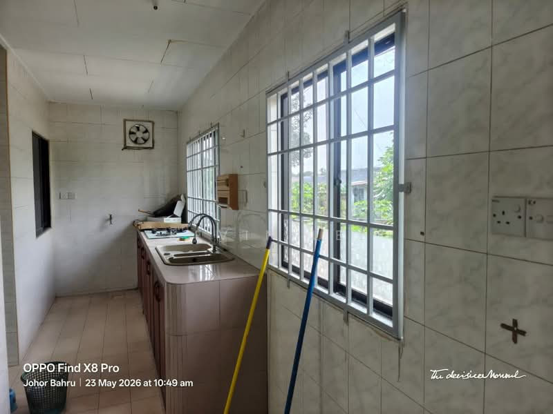 Rumah Teres 2 Tingkat untuk Dijual di Taman Johor Jaya (Johor Bahru) - Kevin Lee - Kitchen - PropertyGuru.com.my