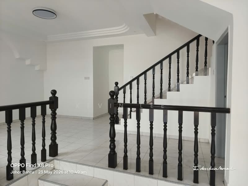 Rumah Teres 2 Tingkat untuk Dijual di Taman Johor Jaya (Johor Bahru) - Kevin Lee - living room - PropertyGuru.com.my