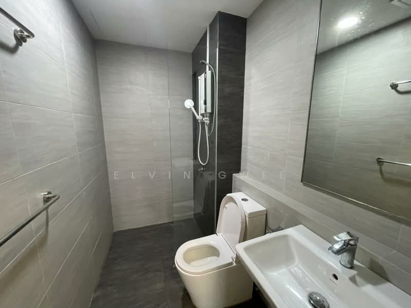 Servis Apartment untuk Disewa di Aurora Subang Jaya - Elvin Gwee - Bathroom - PropertyGuru.com.my