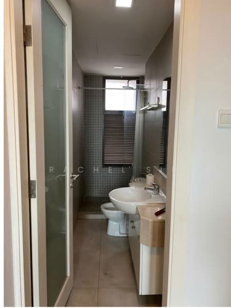 Kondominium untuk Dijual di Ara Hill Condominium - Rachel Sie - Bathroom - PropertyGuru.com.my