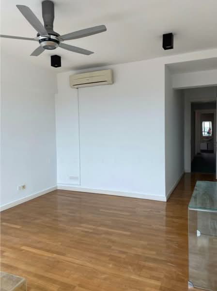 Kondominium untuk Dijual di Ara Hill Condominium - Rachel Sie - Living Room - PropertyGuru.com.my