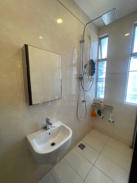 Rumah Bandar untuk Dijual di Batu 9 (Cheras) - Firdaus Hamidun - PropertyGuru.com.my