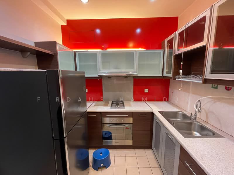 Townhouse for Sale in Batu 9 (Cheras) - Firdaus Hamidun - Kitchen - PropertyGuru.com.my