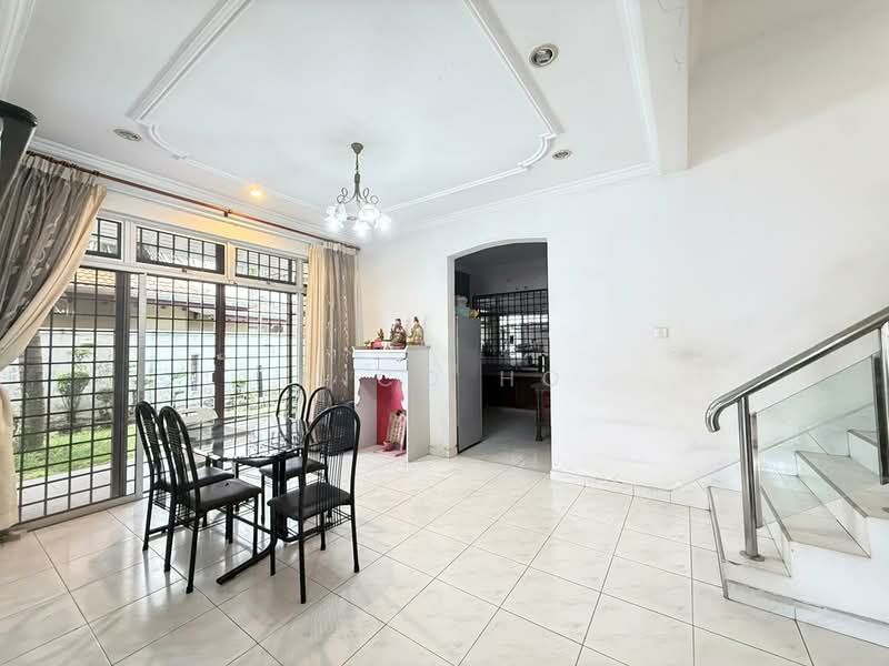 Semi-Detached House for Sale in Taman Pelangi (Johor Bahru) - Nico Ho - Dining Room - PropertyGuru.com.my