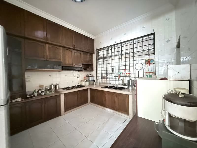 Semi-Detached House for Sale in Taman Pelangi (Johor Bahru) - Nico Ho - Kitchen - PropertyGuru.com.my