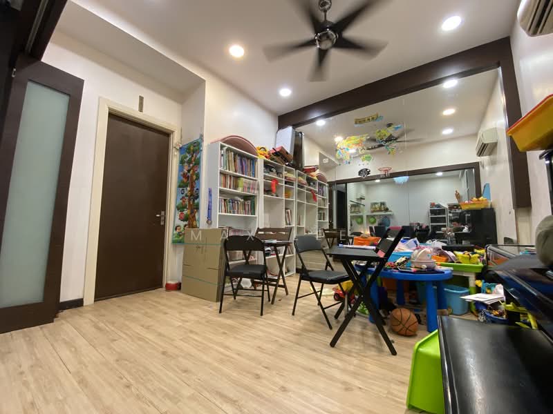 Semi-Detached House for Sale in Taman Bukit Serdang (Seri Kembangan) - Max Lee - PropertyGuru.com.my