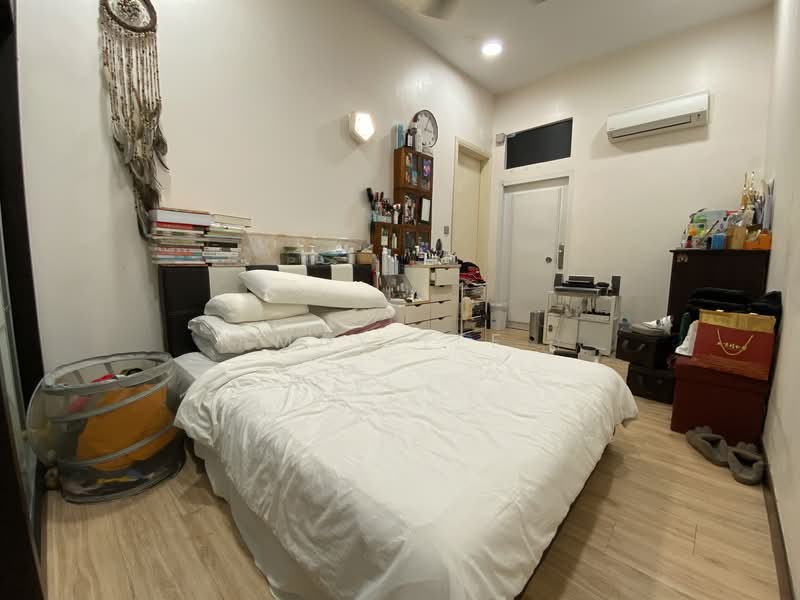 Semi-Detached House for Sale in Taman Bukit Serdang (Seri Kembangan) - Max Lee - PropertyGuru.com.my