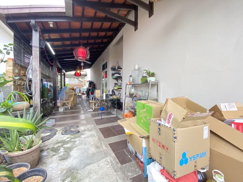 Semi-Detached House for Sale in Taman Bukit Serdang (Seri Kembangan) - Max Lee - PropertyGuru.com.my