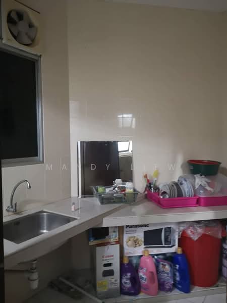 Condominium for Rent at Menara Menjalara - Mandy Liew - Kitchen - PropertyGuru.com.my