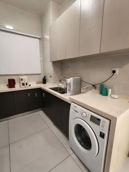 Condominium for Rent at Bay Laurel @ Country Garden Danga Bay - Yee Shiuen - PropertyGuru.com.my