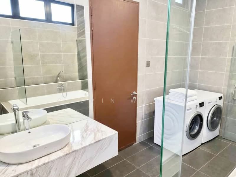 Semi-Detached House for Sale in Nusa Sentral (Iskandar Puteri (Nusajaya)) - Calvin Wong - Bathroom - PropertyGuru.com.my