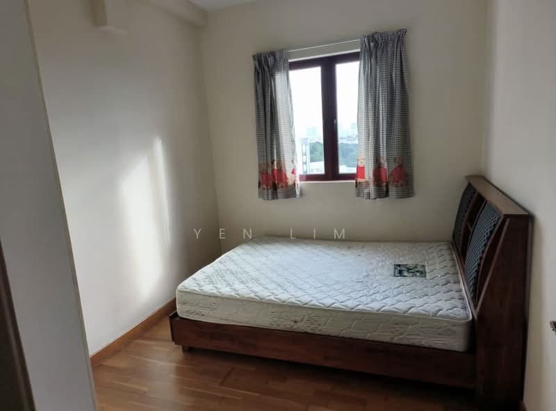 Condominium for Sale at Savanna Condominium - Yen Lim - Bedroom - PropertyGuru.com.my