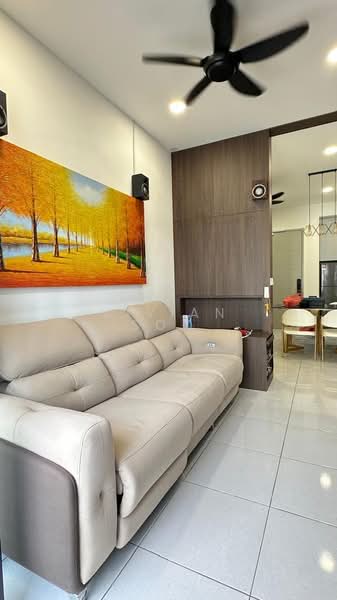 Servis Apartment untuk Disewa di M Suite @ Desa Park North - Vivian Soo - Living Room - PropertyGuru.com.my
