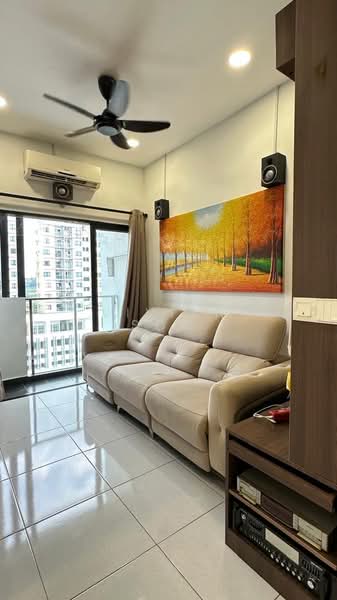 Servis Apartment untuk Disewa di M Suite @ Desa Park North - Vivian Soo - Living Room - PropertyGuru.com.my
