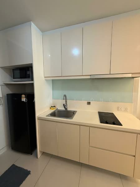 Servis Apartment untuk Disewa di Chelsea @ Plaza Damas 3 - Dante Leong Zhenwen - Kitchen - PropertyGuru.com.my