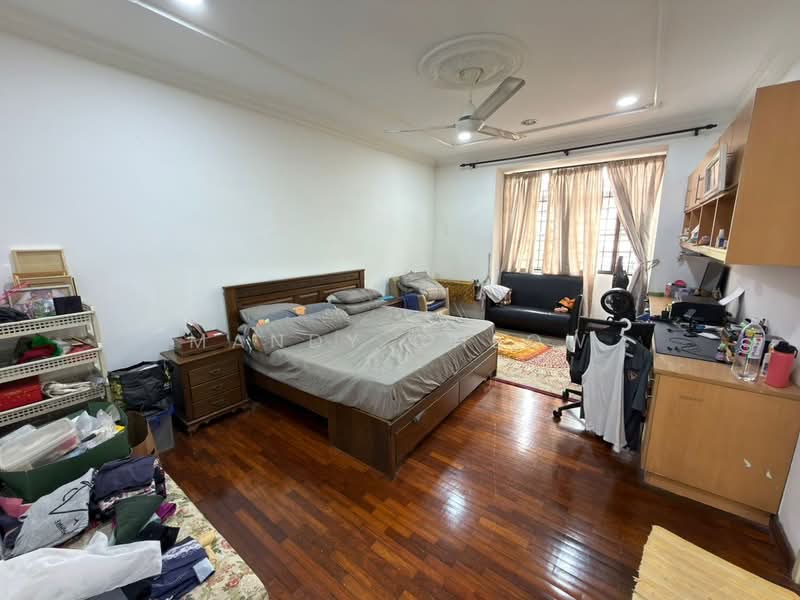 Rumah Teres untuk Dijual di Bukit Rahman Putra (Sungai Buloh) - Mandy Cheow - Bedroom - PropertyGuru.com.my