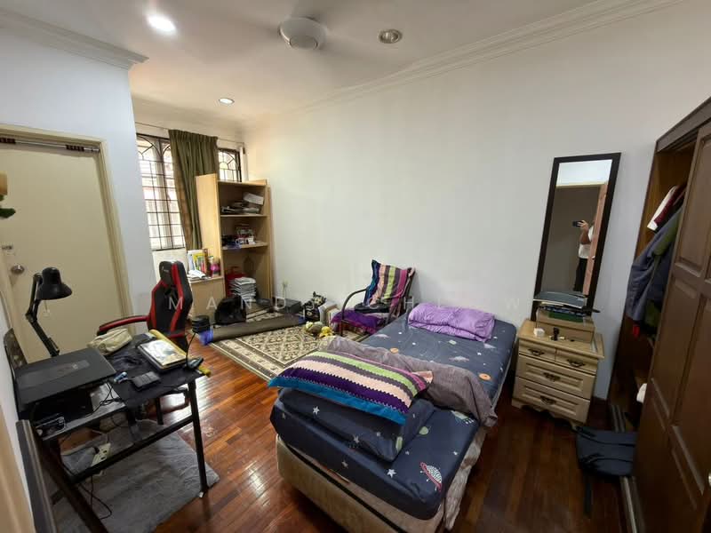 Rumah Teres untuk Dijual di Bukit Rahman Putra (Sungai Buloh) - Mandy Cheow - Bedroom - PropertyGuru.com.my