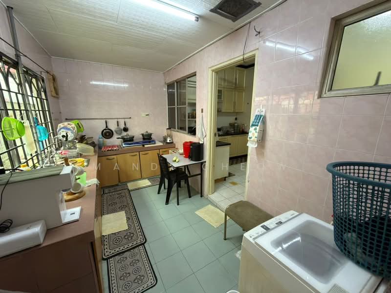 Rumah Teres untuk Dijual di Bukit Rahman Putra (Sungai Buloh) - Mandy Cheow - Kitchen - PropertyGuru.com.my