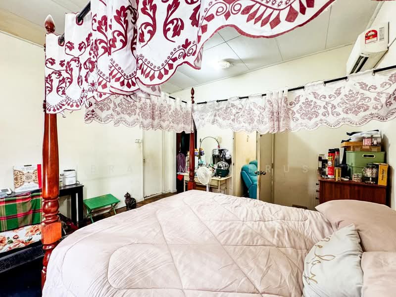 2.5-storey Terraced House for Sale in Setiawangsa (Kuala Lumpur) - Ibrahim Iderus - Bedroom - PropertyGuru.com.my