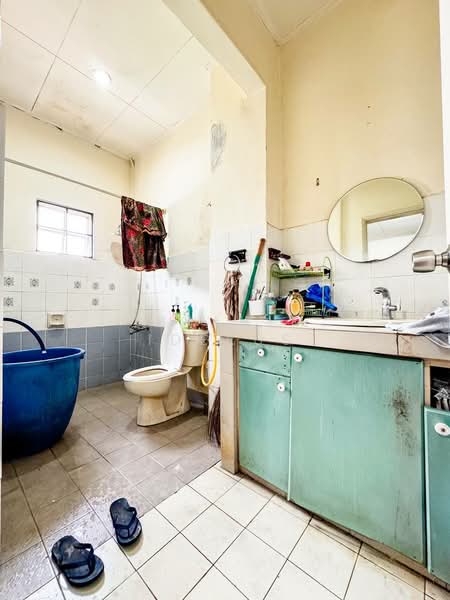2.5-storey Terraced House for Sale in Setiawangsa (Kuala Lumpur) - Ibrahim Iderus - Bathroom - PropertyGuru.com.my