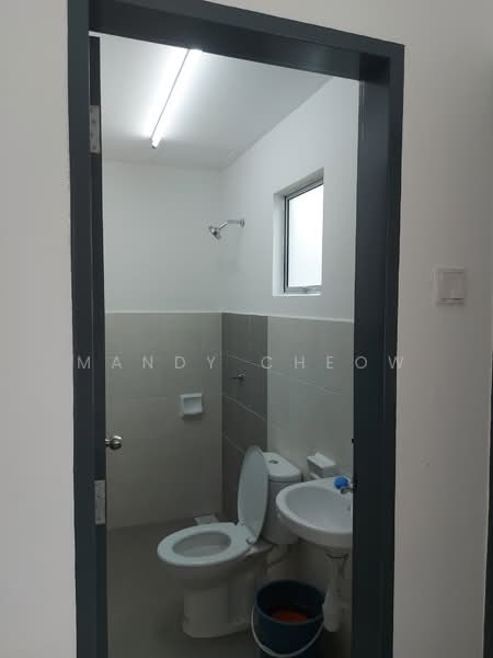 Rumah Teres untuk Disewa di Rawang (Selangor) - Mandy Cheow - Bathroom - PropertyGuru.com.my