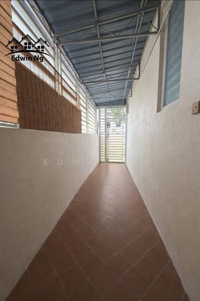 3-storey Terraced House for Sale in Bayan Baru (Penang) - Edwin Ng - Corridor - PropertyGuru.com.my