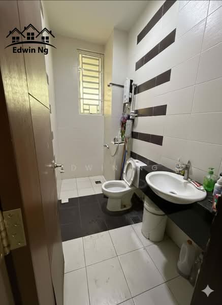 3-storey Terraced House for Sale in Bayan Baru (Penang) - Edwin Ng - Bathroom - PropertyGuru.com.my