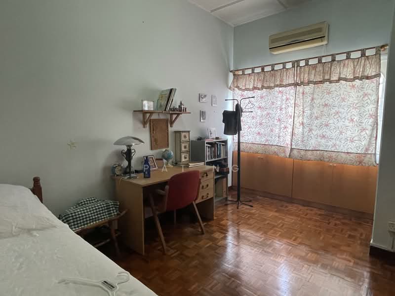 2-storey Terraced House for Sale in Taman Tun Dr Ismail (Kuala Lumpur) - Pat Ng - Bedroom - PropertyGuru.com.my