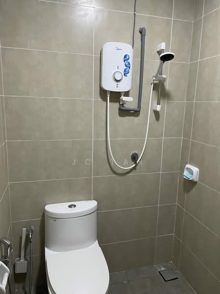 Servis Apartment untuk Disewa di Liberty @ Arc - JC Tan - Bathroom - PropertyGuru.com.my